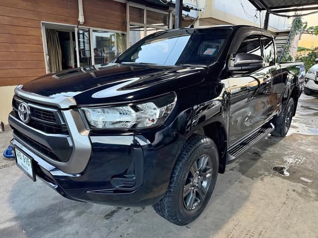 2021 TOYOTA HILUX REVO 2.4 SMART CAB