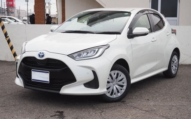 2021 TOYOTA YARIS HYBRID 1.5 Z