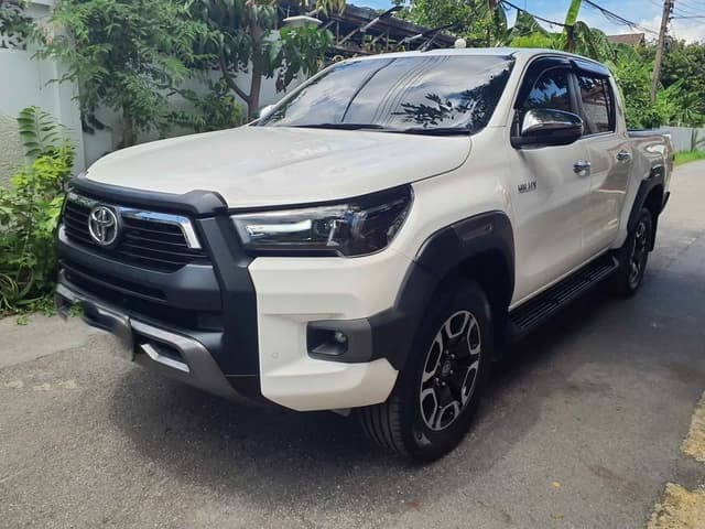 2022 TOYOTA HILUX REVO 2.4 DOUBLE CAB