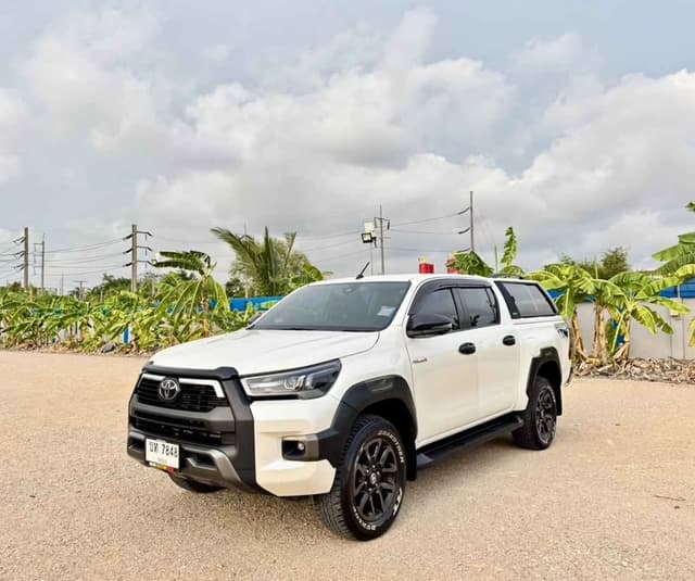 2020 TOYOTA HILUX REVO ROCCO 2.4 DOUBLE CAB