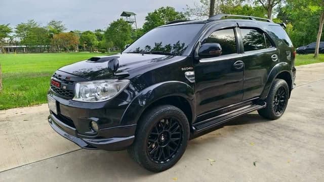 2005 TOYOTA FORTUNER 3.0 V