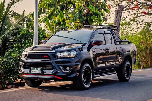 2016 TOYOTA HILUX REVO 2.4 SMART CAB