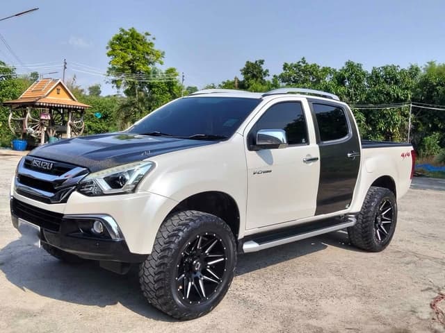 2015 ISUZU D-MAX 3.0 DOUBLE CAB