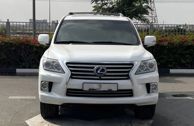 2013 LEXUS LX570