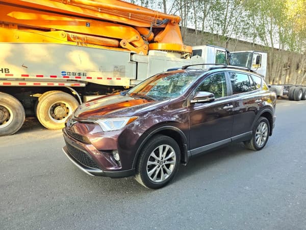 2018 TOYOTA RAV 4 2.5