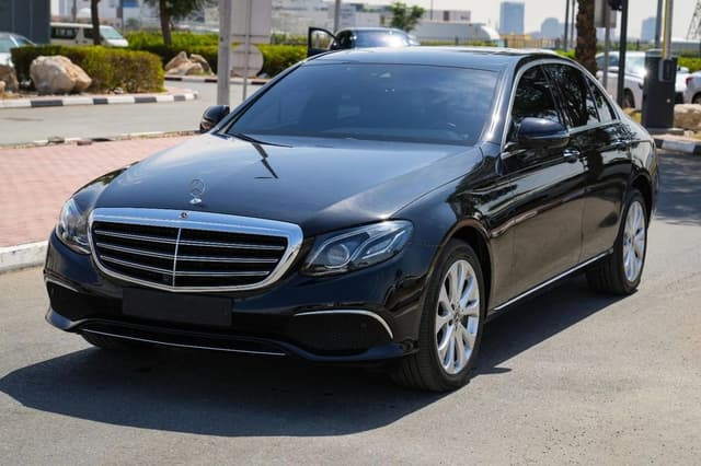 2018 MERCEDES-BENZ E300