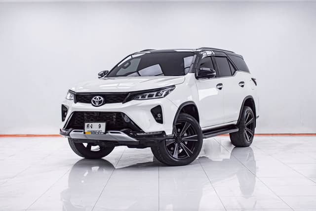 2022 TOYOTA FORTUNER 2.4 LEGENDER
