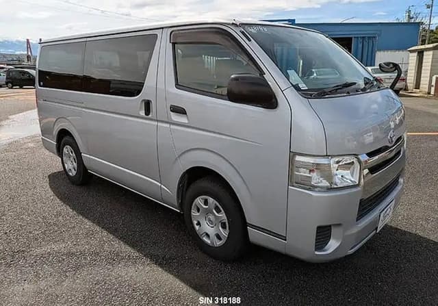 2014 TOYOTA HIACE 1TR-FE 5 SEATERS