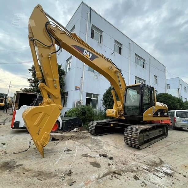 2020 CATERPILLAR 320 EXCAVATOR
