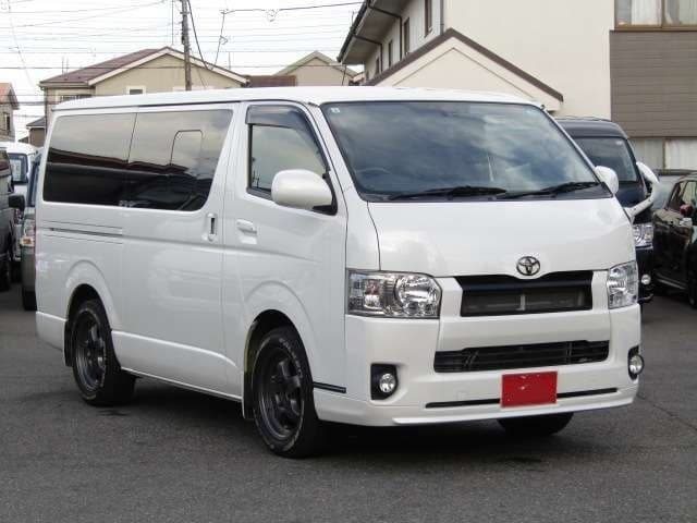 2016 TOYOTA HIACE 1TR-FE 5 SEATERS