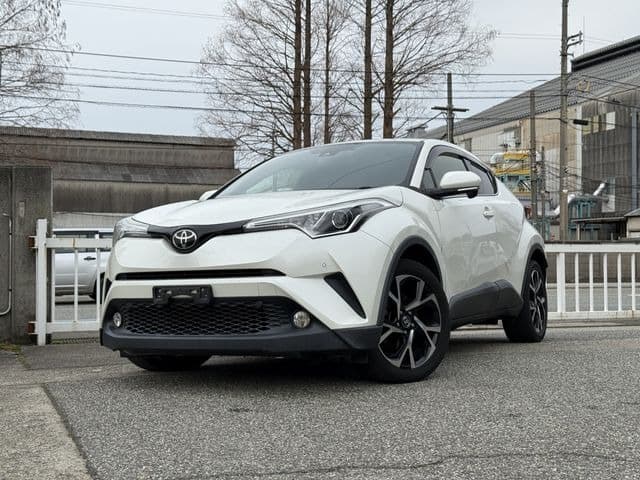 2017 TOYOTA C-HR 1.2 G -T
