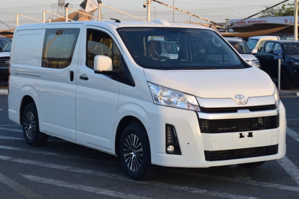 2021 TOYOTA HIACE VAN 2.8