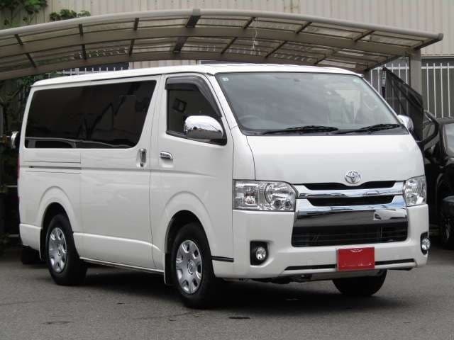 2015 TOYOTA HIACE 1TR-FE 5 SEATERS