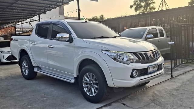 2016 MITSUBISHI TRITON 2.4 GLS DOUBLE CAB