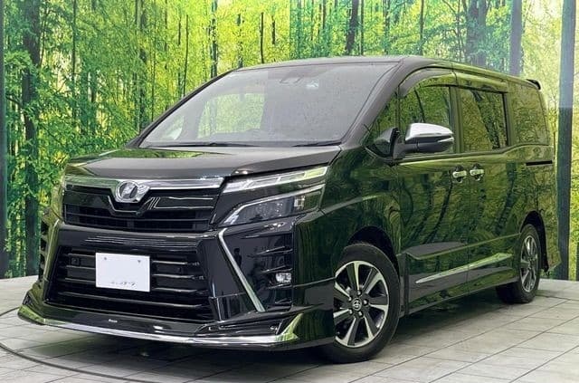 2019 TOYOTA VOXY 2.0 ZS