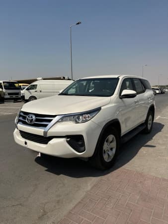 2016 TOYOTA FORTUNER 2.4