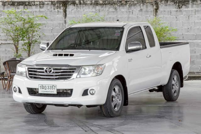 2015 TOYOTA HILUX VIGO 2.5 E SMARTCAB