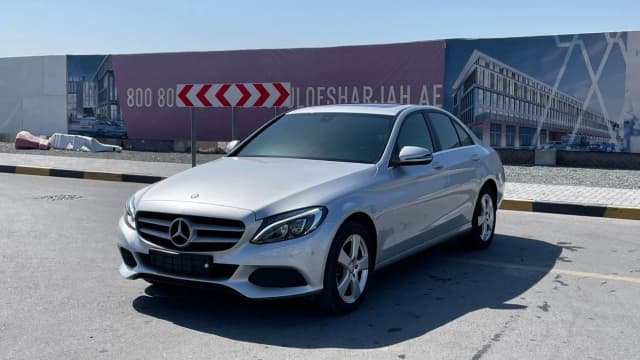 2016 MERCEDES-BENZ C200