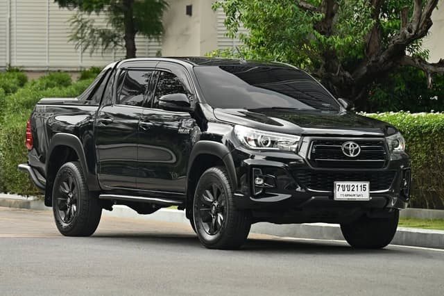 2020 TOYOTA HILUX REVO ROCCO 2.4 DOUBLE CAB
